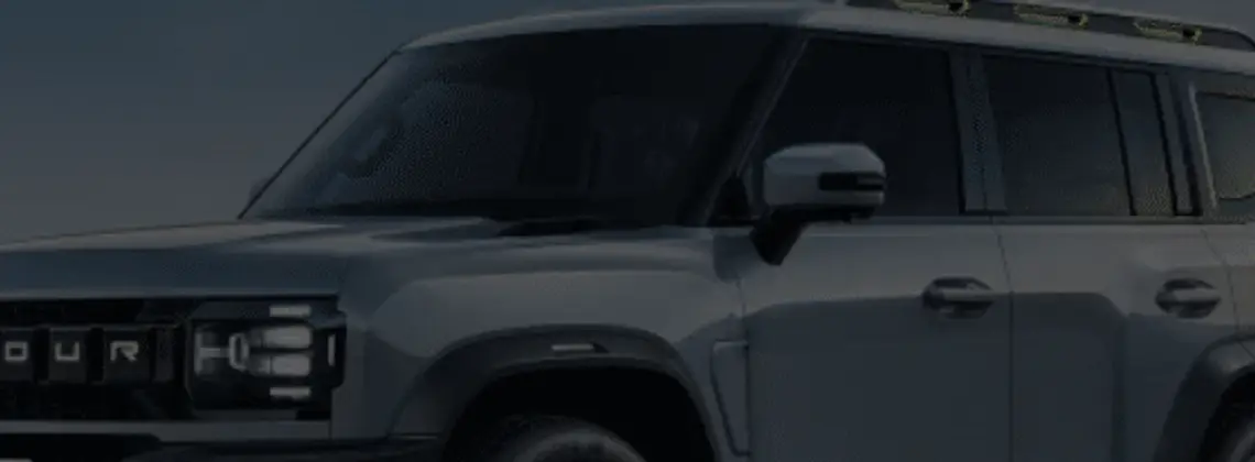 Defender vs. RAV4: The 2025 Buyer’s Ultimate SUV Guide