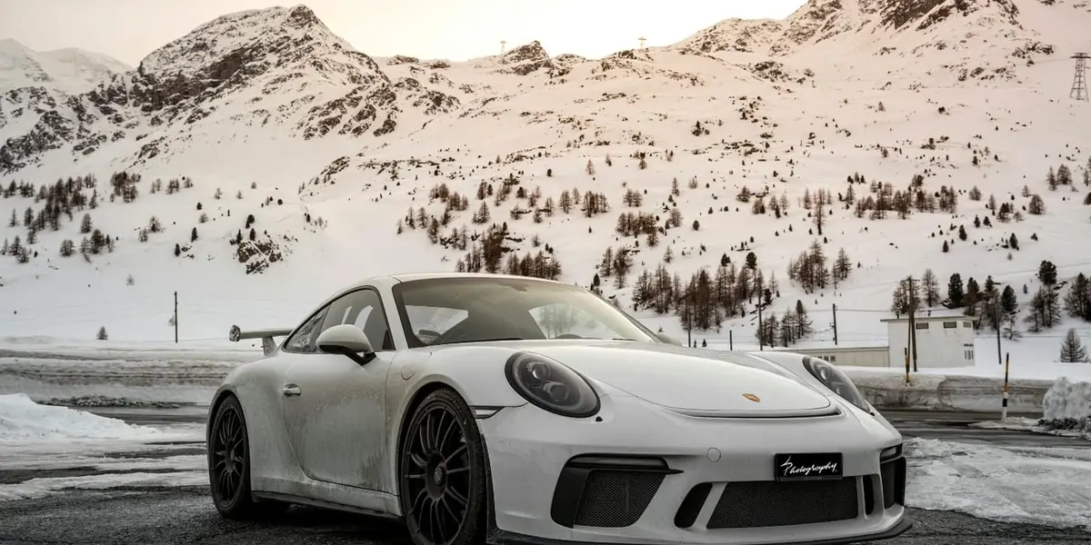 Why Porsche Owners Choose Solo Motorsports Milton for Trusted Porsche Repair