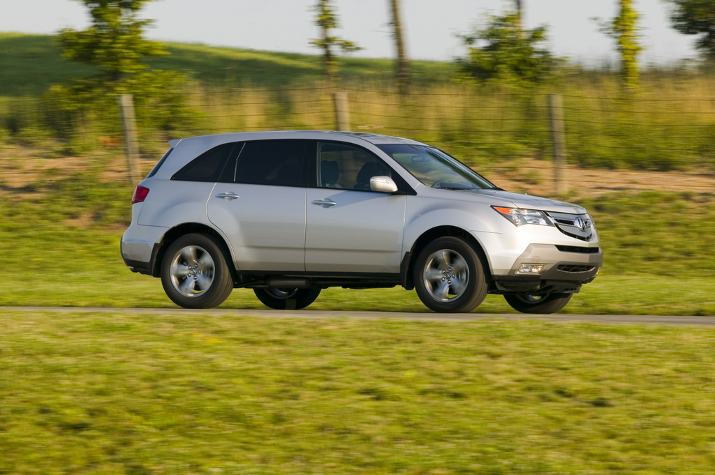 2007 Acura MDX.